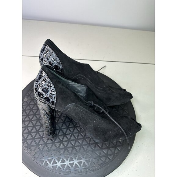 Via Spiga Black Leather Peep Toe Lace Booties Heels Sz 6.5 M - Picture 4 of 10